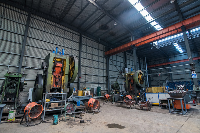 阜新网架配件-锥头加工车间